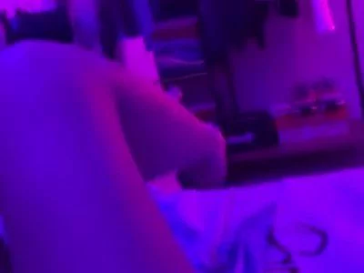 Adara  Johnson (Adaara-johnson) - 💜 I don't want to end the night alone 💜 on Camsoda 