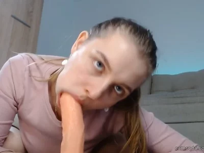 Jucielussie - DEEP SLOPPY BLOWJOB WITH CUM MILK IN MY MOUTH on Camsoda 