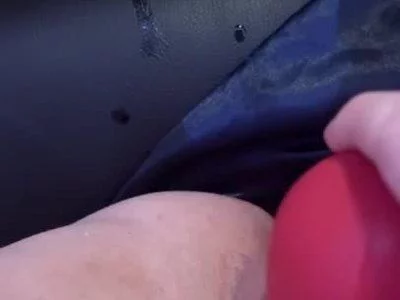 Squirting fun by bigbootywife