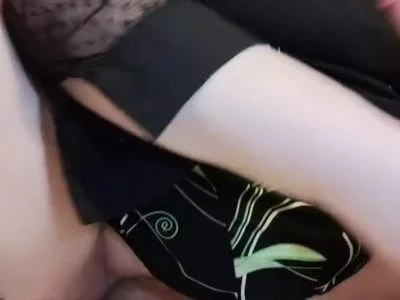 Feeling my new dildo by madamelittlebbw