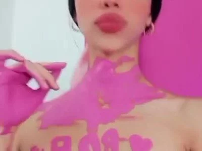 Lucy Mendez (Lucymendez) - Art boobs 🎨🖌️ on Camsoda 