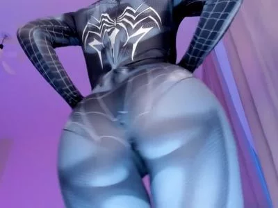 Spider booty by Eva William