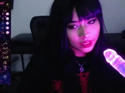 Cristal-kosh - BLOWJOB TO YOUR COCK on Camsoda 