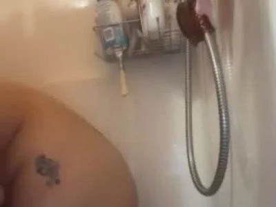 sasha (Babyg1rl-sasha) - GT dirty shower on Camsoda 