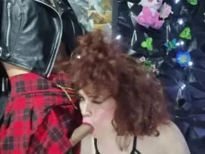 Hotsexybigcum - Big deep gagging kisses on horny naughty on Camsoda 