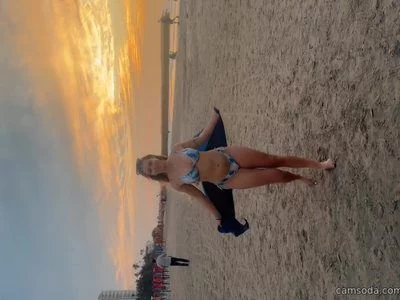 MARIA (Dannivega1) - Beach🌴 on Camsoda 