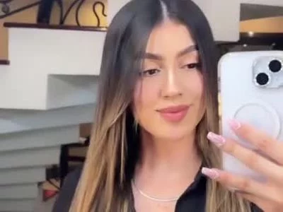 Tender in the mirror😍🥰 by PaulinaSantos