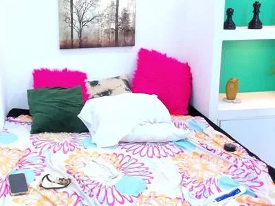 Hard fingering  in my clits and moan   when i feel  your  fuck part 2 by Celeste