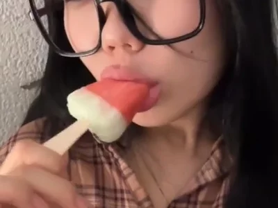 I really like to swallow ice cream, so tastier) by EugeniaDownton