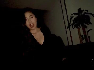 Trailer - Queen Stefy by Estefany
