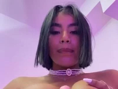 U DICK IN MY TITS MMM🍒💦 by AletxxiaHilson