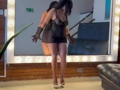 i WANNA SHOW U OFF🔥 by Lady Brown