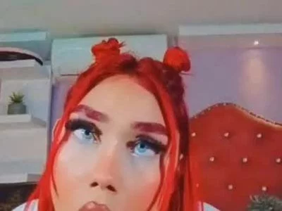 Teasing You... 🤤 by Hallyyhott