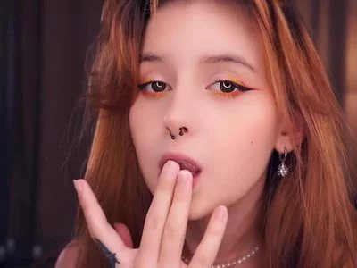 sucking two fingers by Eda