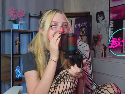 First ASMR video by Leila
