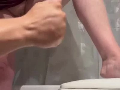 Squirt in less 2min by squirtleIronArm