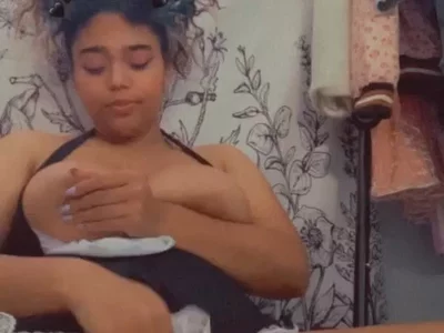 Hot maid cant stop touching her pussy! by SexyLoveBun