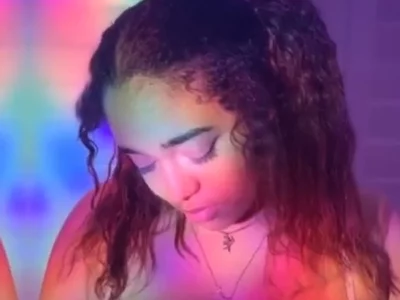 Sexy photo set edited into a fast pased video! by SexyLoveBun