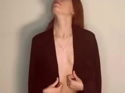 When my toy turns on… I lose control 🔥 by Esme