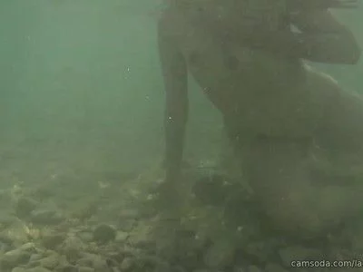 Lia Romanov (Laconnieconeja) - Touching my hot pussy under the sea on Camsoda 