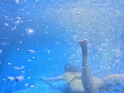Lia Romanov (Laconnieconeja) - In a pool on Camsoda 