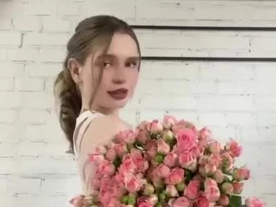Eva-drive - flowers🌺 on Camsoda 