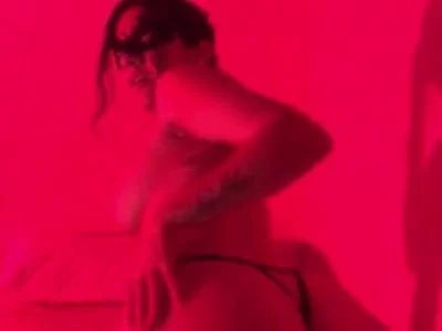 My sensuality catches you 💗 by Adara Johnson
