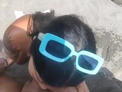 Anastasia-Diaz - blowjob en la playa on Camsoda 