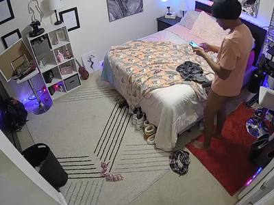 Voyeurcam short clip from voyeurcam-hornyhostel-01 recorded at October 22, 2025, 2:28 by reallifecam