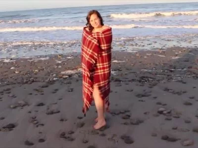 granolagirl (granolagirl) XXX Porn Videos - beach bum