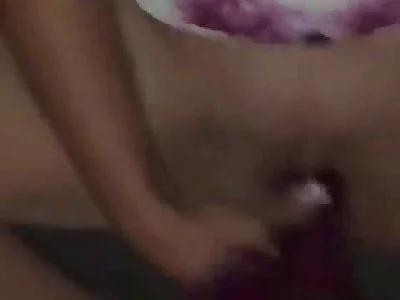 queenwetwet05 (queenwetwet05) XXX Porn Videos - Making this pussy squirt