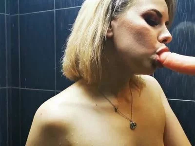 adalynablair (adalynablair) XXX Porn Videos - Shower Blowjob