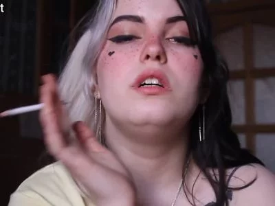 arybright (arybright) XXX Porn Videos - Smoke fetish