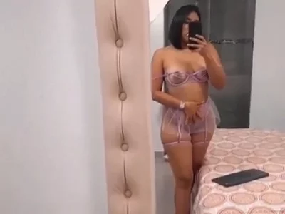 quick a pick of my butt by MarianaMoss