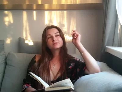 Reading and chill by Norna