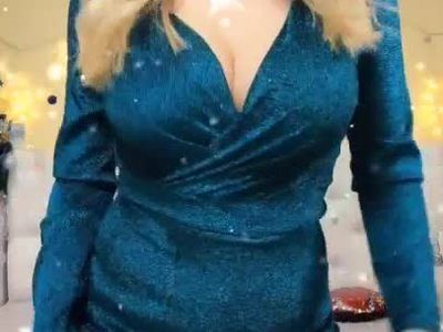 make me happy for christmas