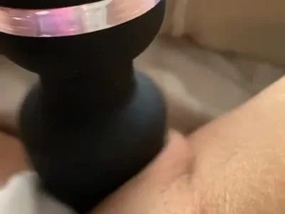 COCONUDE (coconude) XXX Porn Videos - My new toy (͠≖ ͜ʖ͠≖)👌