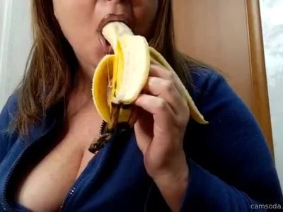 SutraLove (sutralove) XXX Porn Videos - eating banana tongue and mouth