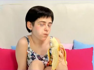 banana eating by Jenny-Michell