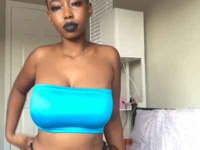 spicylilbrat (spicyma) XXX Porn Videos - hot solo ebony goddess clip