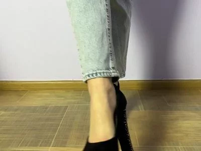 heels fetish by SoniaFugors