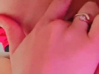 My pussy is feel so wet by SWEET MELI